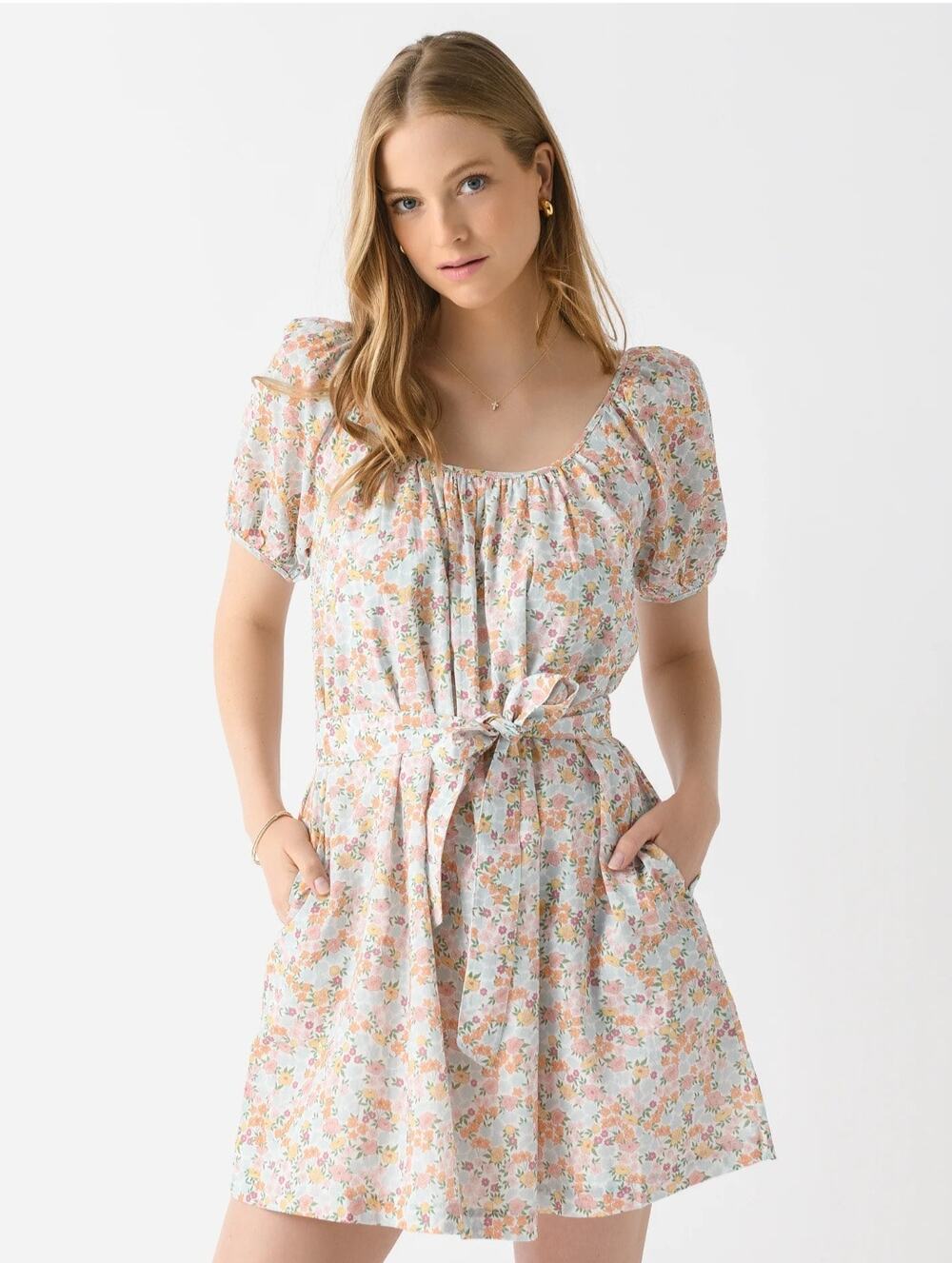 MINNOW Women's Short Sleeve Gathered Square Neckline Dress Size Small